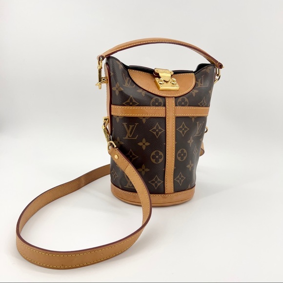 Louis Vuitton Duffle Monogram bag - Picture 2 of 13